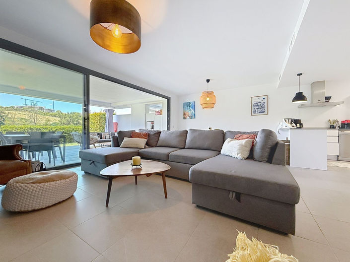 Image No.6-3 Bed Apartment for sale