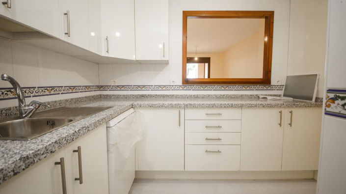 Image No.14-2 Bed Apartment for sale