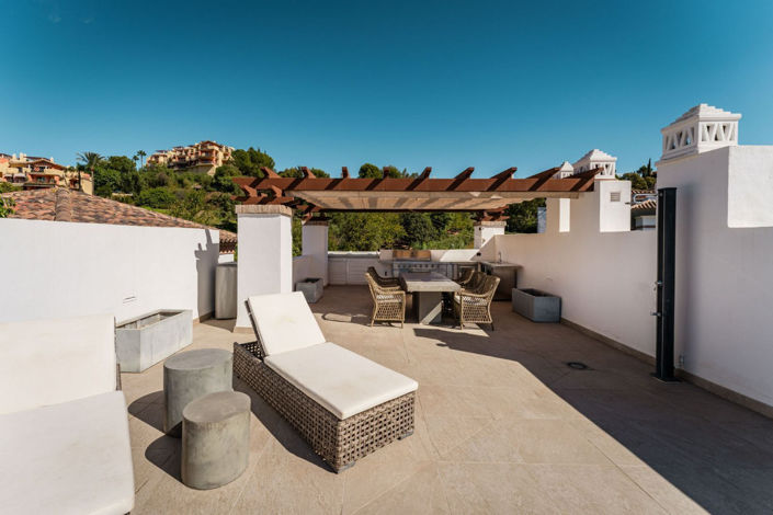 Image No.17-2 Bed Apartment for sale