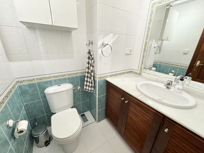 Image No.18-2 Bed Apartment for sale