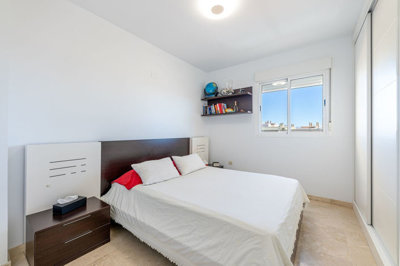 11-20939a0134ad724a8cb2a801094d15a4