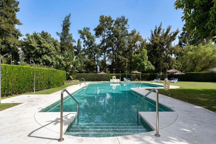 Image No.24-3 Bed Apartment for sale