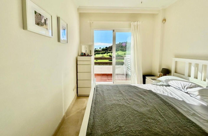 Image No.16-2 Bed Apartment for sale