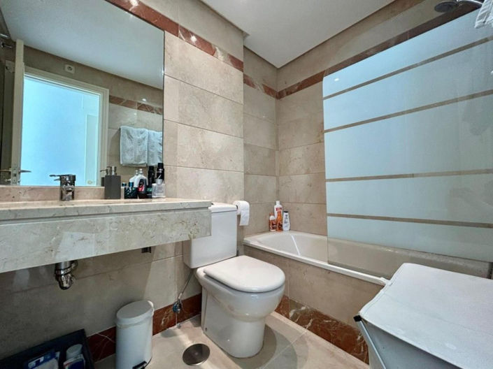 Image No.19-2 Bed Apartment for sale