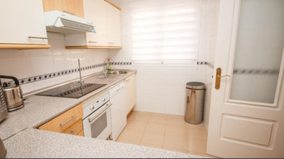 10-bb915d1cb19341576dcdc994b81ab9c5