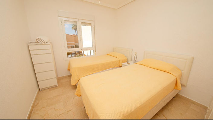 Image No.17-3 Bed Townhouse for sale