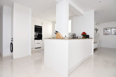 15-11d12f2f454f2f5e9b981fdd8b901d51