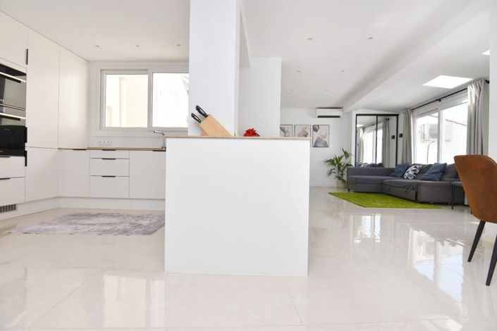 Image No.20-3 Bed Apartment for sale