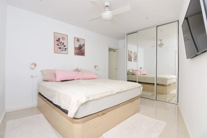 Image No.23-3 Bed Apartment for sale