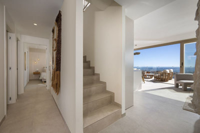 12-53013098fcab6c38b1379cd33298e050