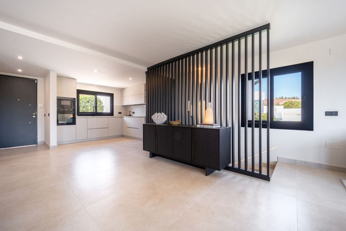 Image No.14-5 Bed Villa for sale