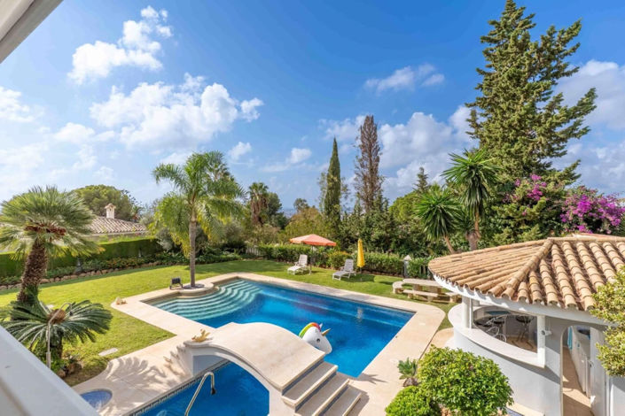 Image No.1-5 Bed Villa for sale