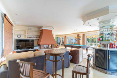 11-20939a0134ad724a8cb2a801094d15a4