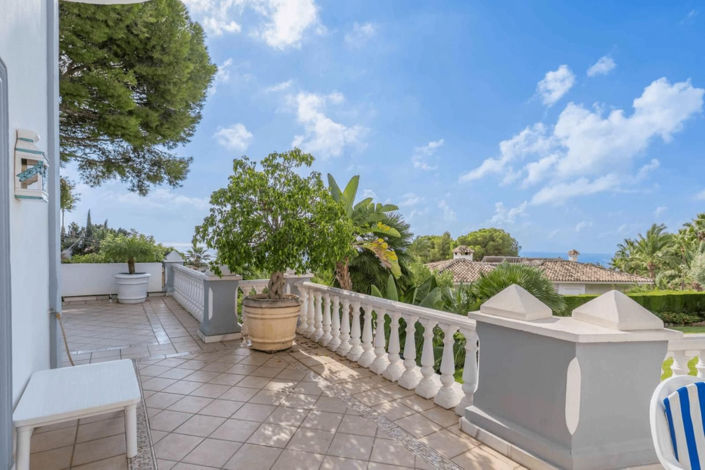 Image No.17-5 Bed Villa for sale