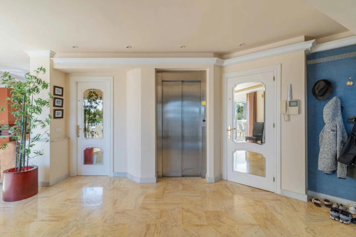 Image No.20-5 Bed Villa for sale