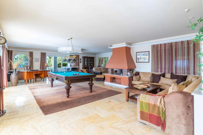 Image No.9-5 Bed Villa for sale