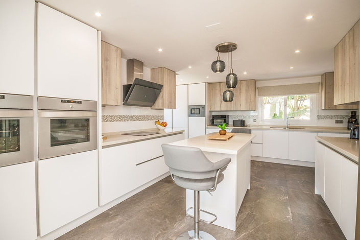 Image No.19-6 Bed Villa for sale