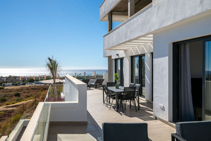Image No.2-4 Bed Apartment for sale
