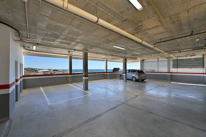 Image No.29-4 Bed Apartment for sale