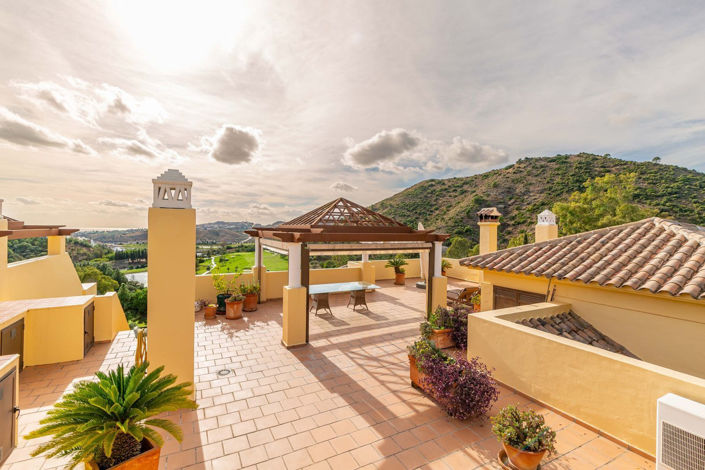 Image No.18-3 Bed Apartment for sale