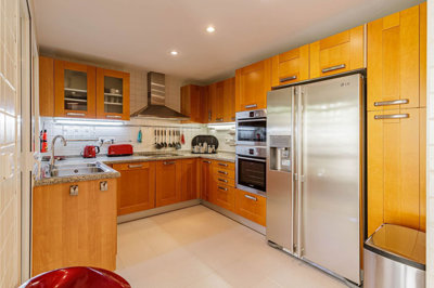 8-e64a9055bba3e77ac8aca3b893cdf826