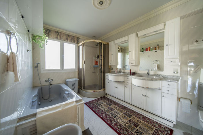 Image No.26-4 Bed Villa for sale