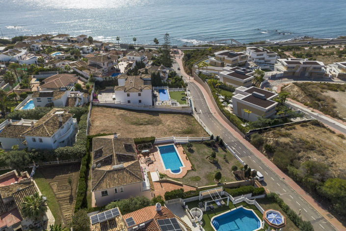 Image No.4-4 Bed Villa for sale