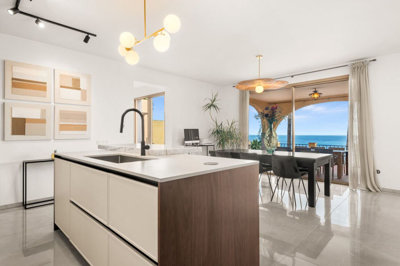 13-5fd73dea700db77384c091ca9818b1a9