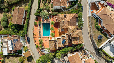 4-c23c0f86247804fa50226aecd8b0b2c8