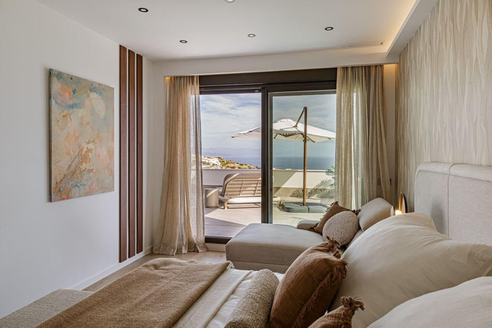 Image No.17-4 Bed Villa for sale