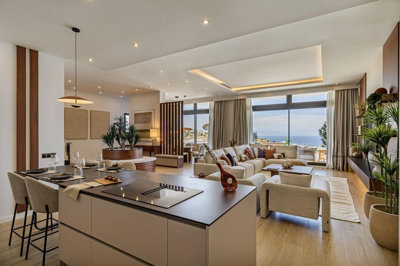 7-aa4cc561180b369757c0bb4af9886cd3