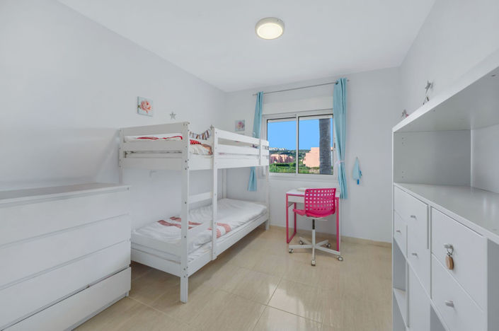 Image No.23-2 Bed Apartment for sale