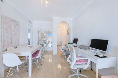 9-467d0cee5b725f3ef65f102a0c2e69c0