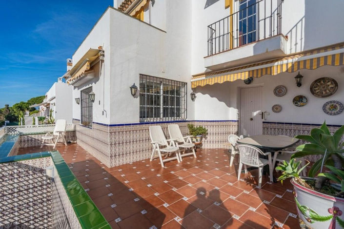 Image No.5-Villa de 3 chambres à vendre à Marbella