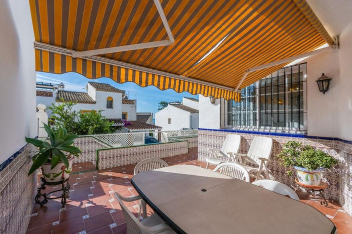 Image No.6-Villa de 3 chambres à vendre à Marbella