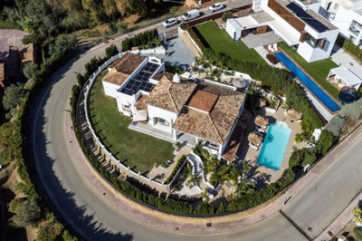 2-5bd7b9d04b45e33852eaf0ec6670150d