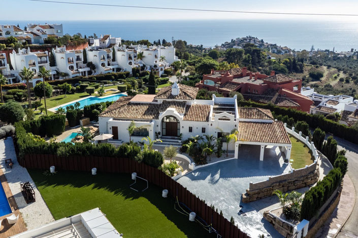 Image No.5-4 Bed Villa for sale