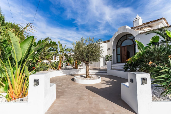 Image No.6-4 Bed Villa for sale