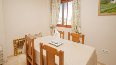 8-e64a9055bba3e77ac8aca3b893cdf826