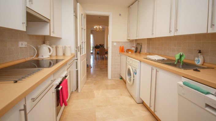 Image No.11-3 Bed Apartment for sale