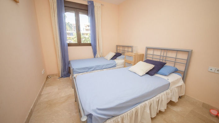 Image No.17-3 Bed Apartment for sale