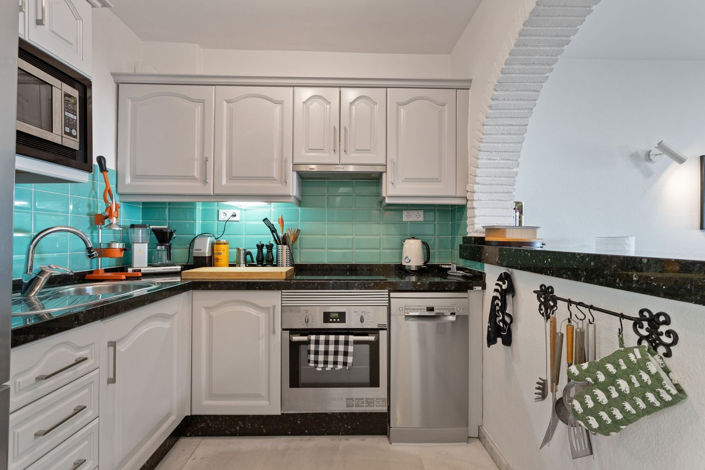 Image No.10-2 Bed Apartment for sale