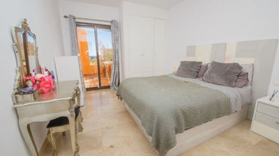 13-5fd73dea700db77384c091ca9818b1a9