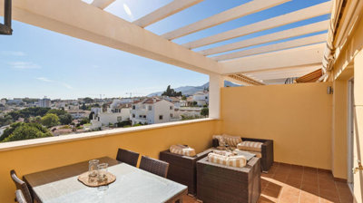 2-5bd7b9d04b45e33852eaf0ec6670150d