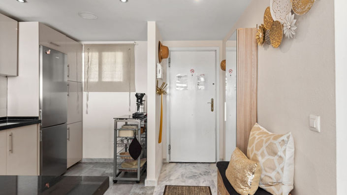 Image No.22-2 Bed Apartment for sale