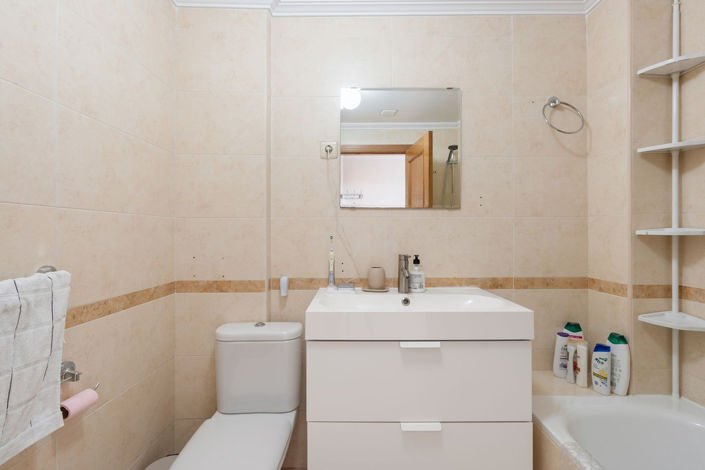 Image No.15-2 Bed Apartment for sale