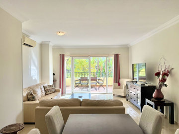 11-20939a0134ad724a8cb2a801094d15a4