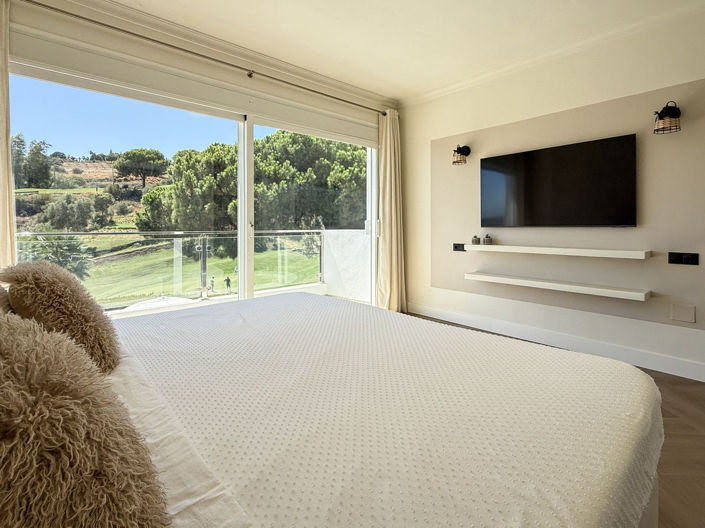 Image No.18-3 Bed Villa for sale