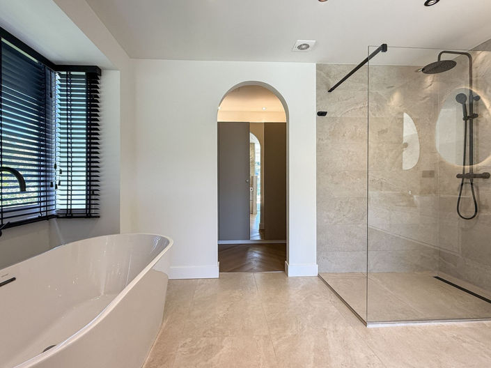 Image No.27-3 Bed Villa for sale