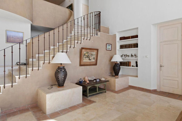 Image No.12-5 Bed Villa for sale